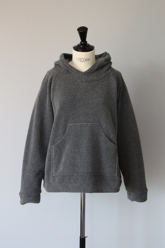 HENRITTEE STEFFENSEN fleece hoodie -gray-