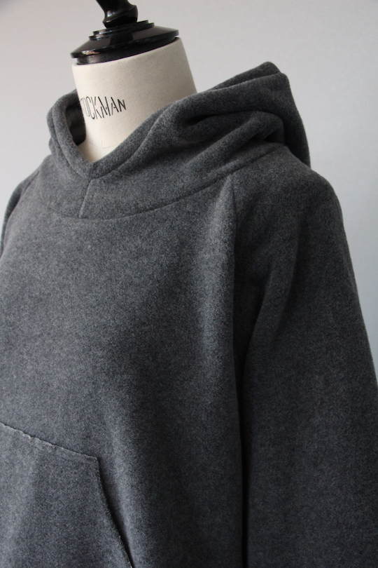 HENRITTEE STEFFENSEN fleece hoodie -gray-