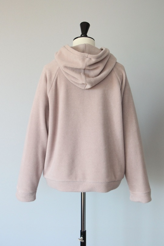 <img class='new_mark_img1' src='https://img.shop-pro.jp/img/new/icons54.gif' style='border:none;display:inline;margin:0px;padding:0px;width:auto;' />HENRITTEE STEFFENSEN fleece hoodie -pink-