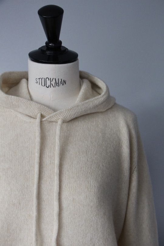 roberto collina beige knit hoodie