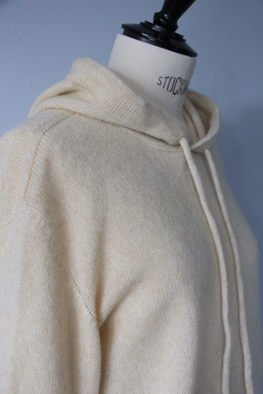 roberto collina beige knit hoodie