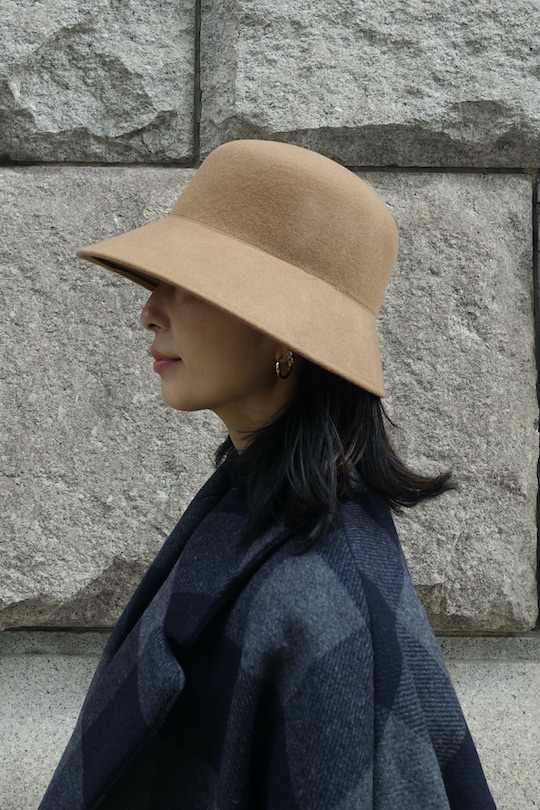 LIVIANA CONTI wool hat