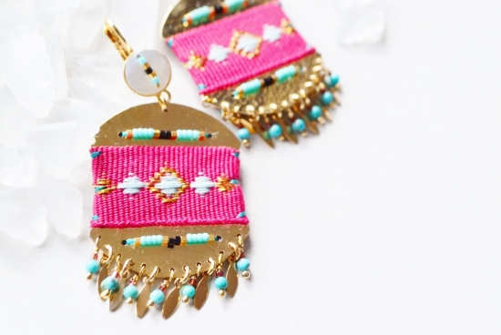 SATELLITE Gold plate×pink nativedesign earrings