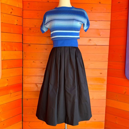 <img class='new_mark_img1' src='https://img.shop-pro.jp/img/new/icons1.gif' style='border:none;display:inline;margin:0px;padding:0px;width:auto;' />Psycho Apparel Judy Skirt in Black