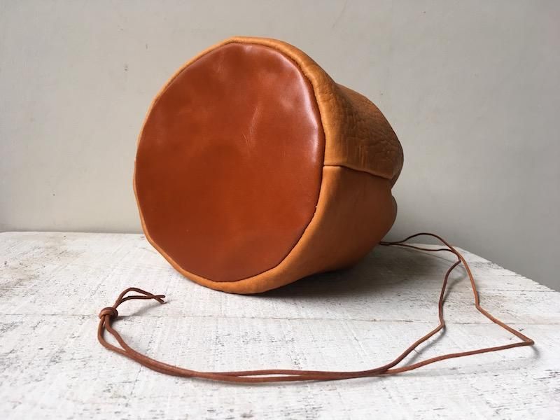 貴重】RED WING革ポーチ・巾着 ブラウン ヌメ革巾着ポーチ