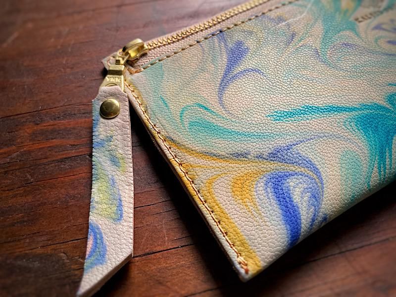 マーブル染め革のカード6枚収納長財布『smart』