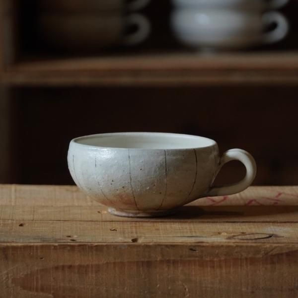 古谷製陶所】手付丸形スープカップ（ 渕荒横彫 / たて鉄線