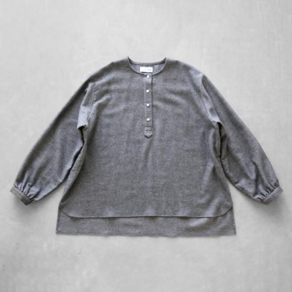 HUIS.】U613 ヤクウール綾ネルヘンリーネックナチュラルプルオーバー