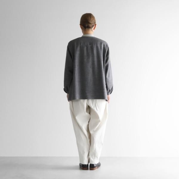 HUIS.】U613 ヤクウール綾ネルヘンリーネックナチュラルプルオーバー