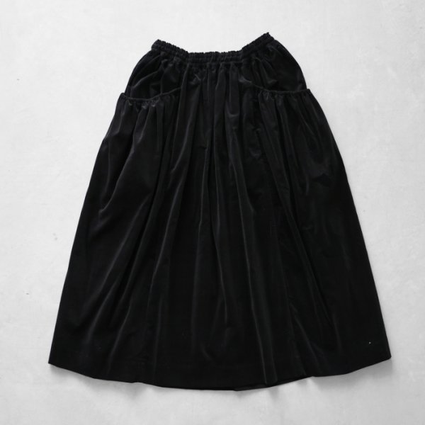 HUIS.】 U405 みじんコールポケットギャザーロングスカート（ブラック ...