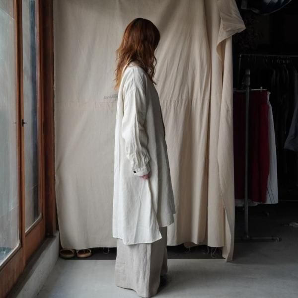 スカンクとアルマジロ　ベンガラ染めリネンオーバーシャツ スカンクとアルマジロ ベンガラ染めリネンオーバーシャツ シャツ