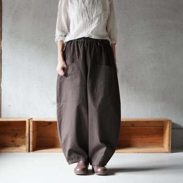 Original】mii 綿麻オーバーダイ SAC PANTS（ キナリ / ライトグレー