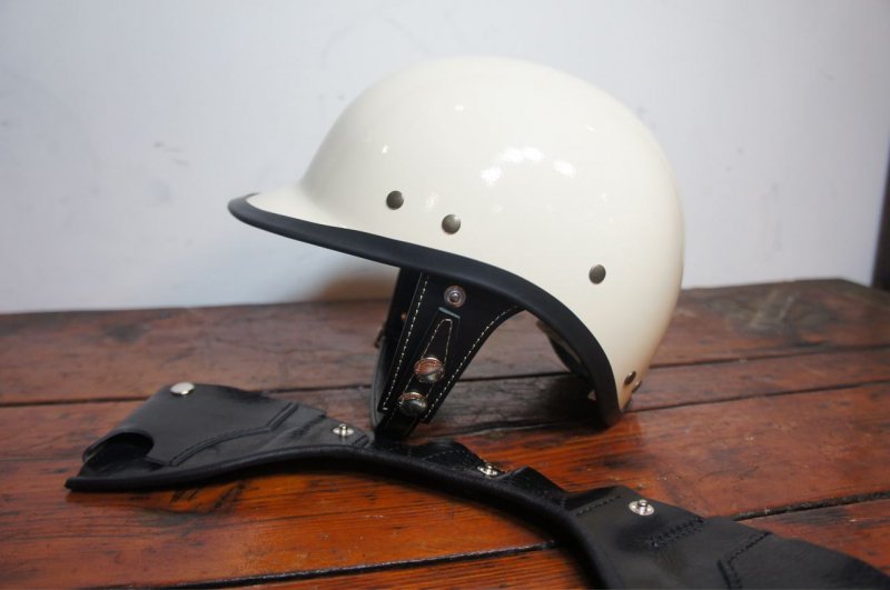 Echo Park HELMET WH - NOMAD CLOTHING