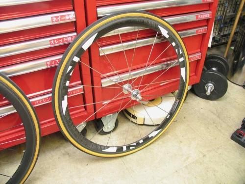 たろう様用です。ホイールタイヤ２本。リヤエアロスポーク、フロントＨプラスサン たろう様用です。ホイールタイヤ2本。リヤエアロスポーク