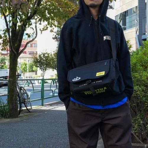 MAN WITH A MISSION メッセンジャーバッグ MAN WITH A MISSION FUKUBUKURO 2026 | Manhattan Portage ONLINE STORE