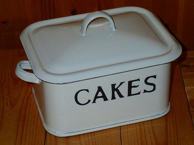 cakes缶　オールドファームハウス
