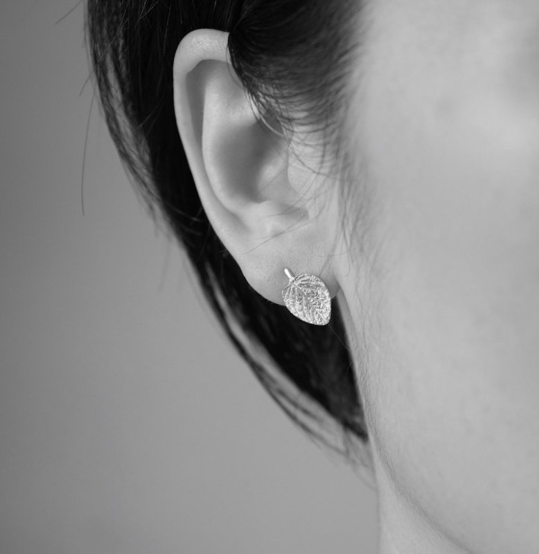 Marjoram stud earrings