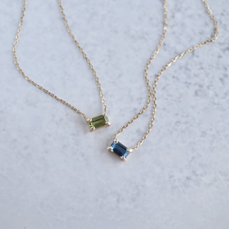 Aquamarine octagon necklace
