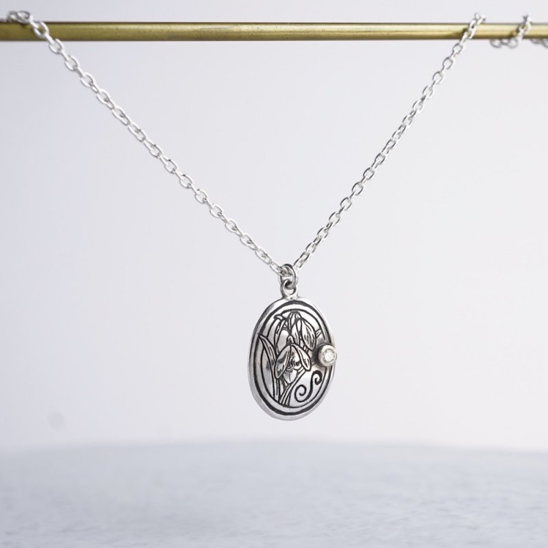 Initial necklace [S]