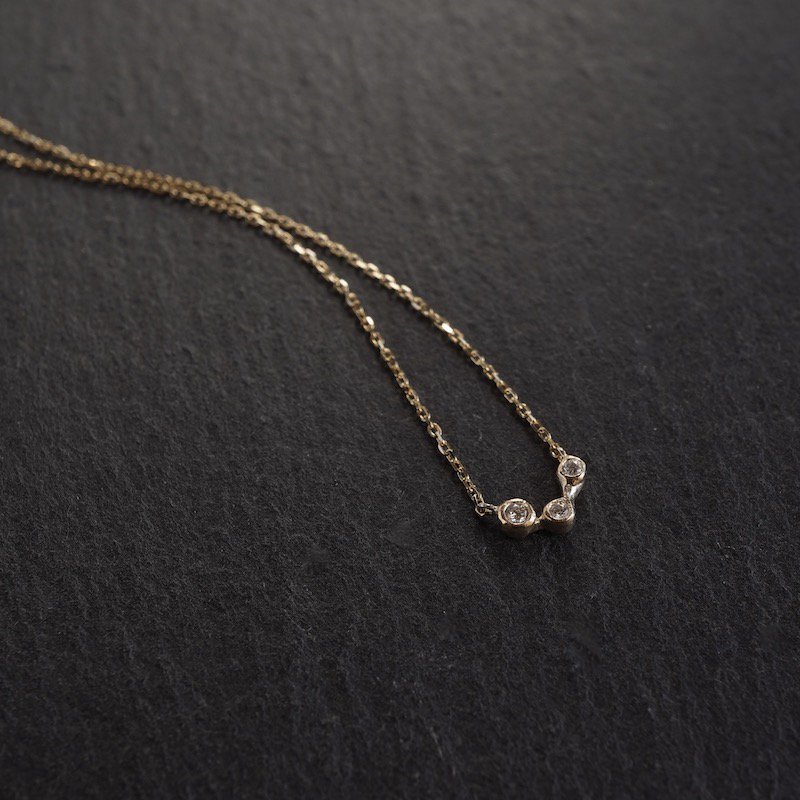 Stardust 3 stones necklace 