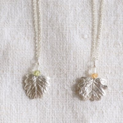 Barnet leaf stone necklace