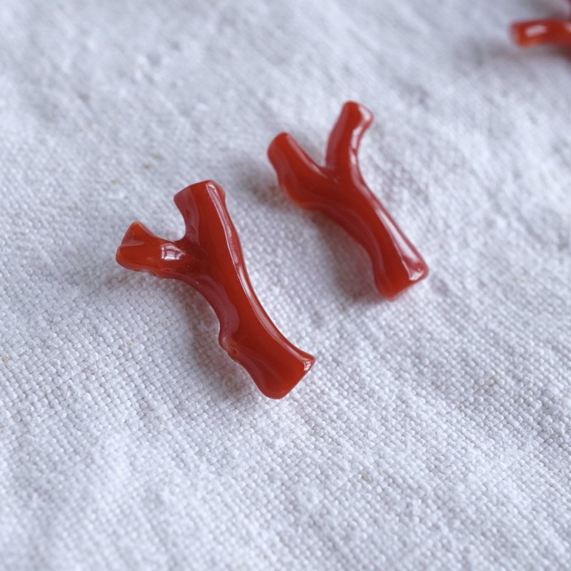 Coral branch gold earrings 