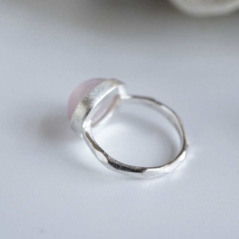 Pink quartz ring