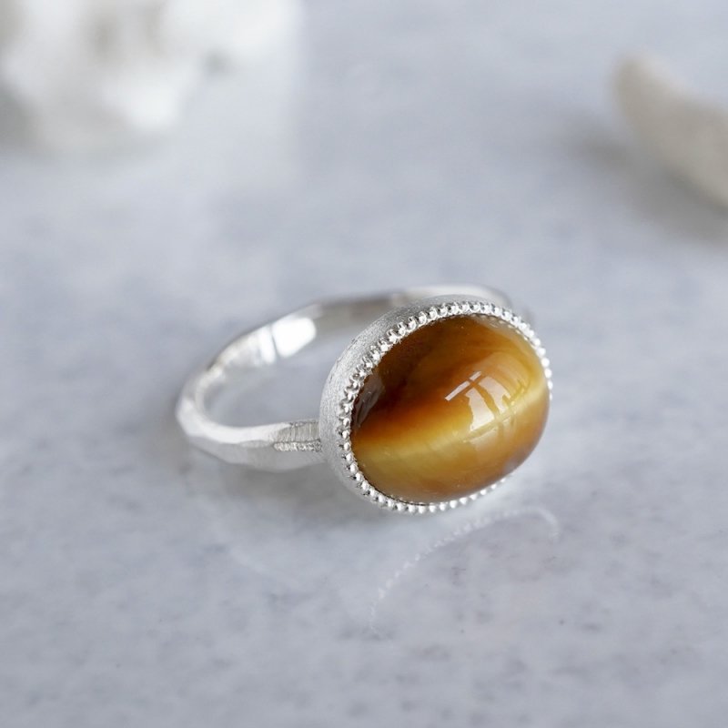 Tigers-eye ring