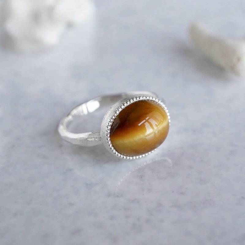 Tigers-eye ring