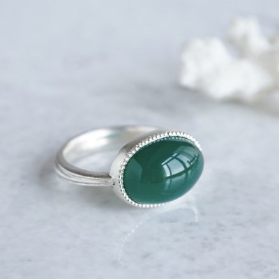 Green agate ring