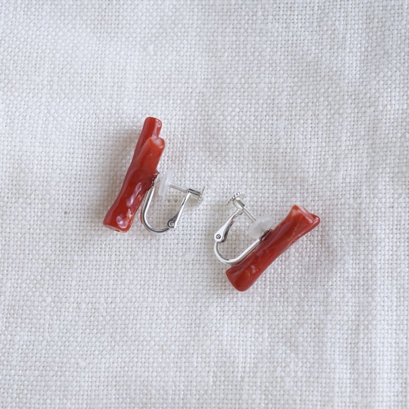 Coral branch silver earrings 