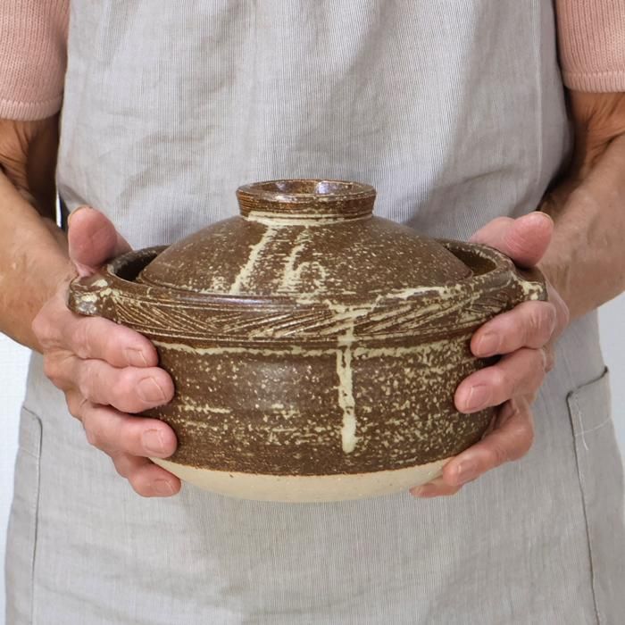 女性が持った画像 女性が持った画像