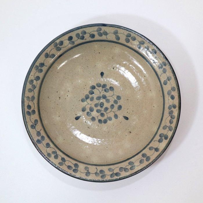 大山文女/7寸リムプレート/葉文/染付け -力丸雑貨店 作家の器