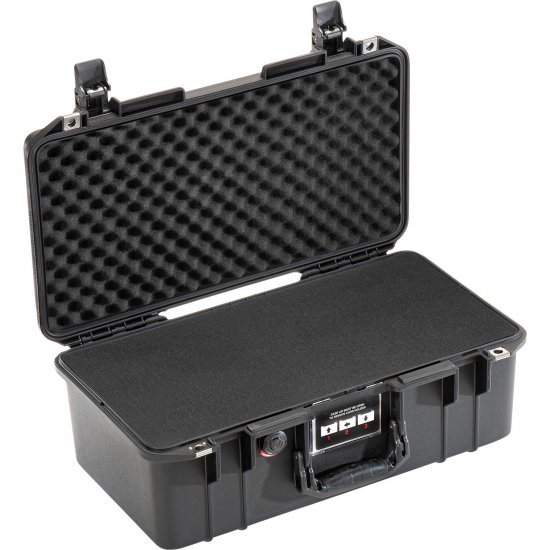 ペリカンケース PELICAN 1506 Air Case with Foam (Black)|PELICAN