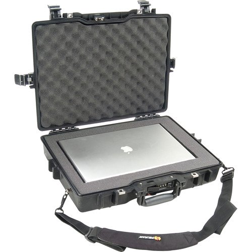 ペリカンケース PELICAN 1495 Laptop Computer Case with Foam (Black