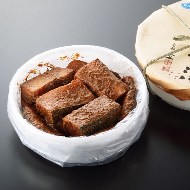 鮭の味噌漬 900g（9～11切 タル入） - 塩引鮭・新巻鮭のお取り寄せ／鮭