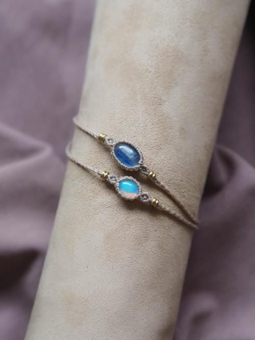 オパールのマクラメ編み 天然石ブレスレット オパールのマクラメ編み 天然石ブレスレット | SHANTi WALA