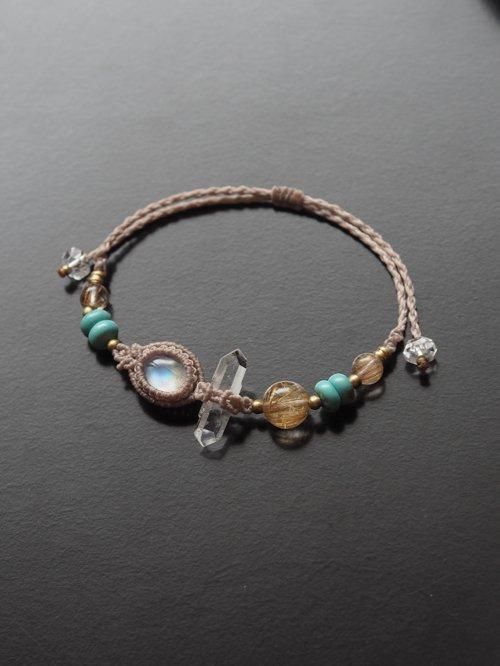 アメジスト　レインボームーンストーン　マクラメブレスレット レインボームーンストーンマクラメブレスレット レザー