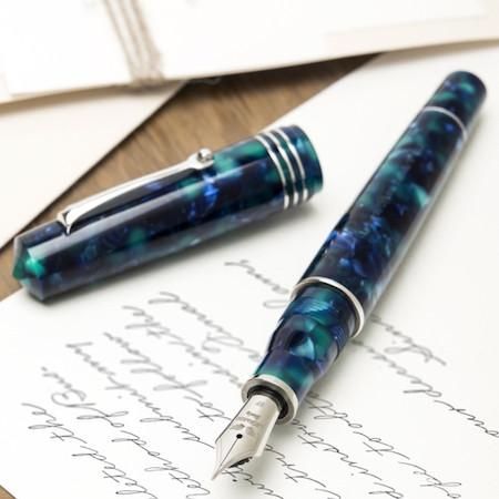 試筆のみ　レオナルド万年筆　モーメント ゼロ グランデ 14金ニブ 試筆のみ レオナルド万年筆 モーメント ゼロ グランデ 14金ニブ