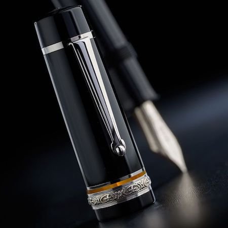 ǥ륿 ǯɮ С ޥ˥ե  Delta Magnifica Fountain Pen 18˥04