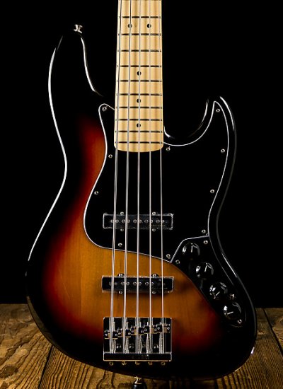 Fender Deluxe Active Jazz Bass V - 3-Color Sunburst - Free ...