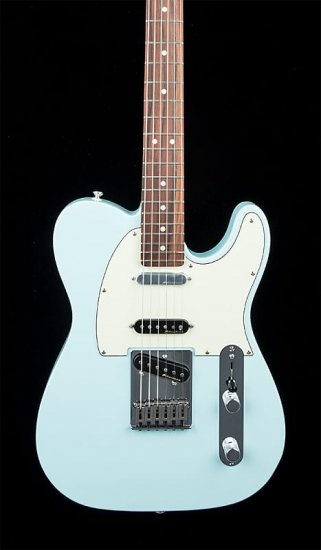 指板Fender Deluxe NASHVILLE TELE Daphne Blue - plantix-eg.com