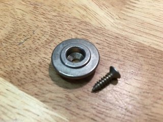 Real Life Relics Aged Vintage Fender Bass Round String Guide Retainer 送料無料