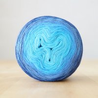 【Jolly knits】<br>Gradient Yarn Merino 3PLY（1000ｍ）<br>BLUE LAGOON