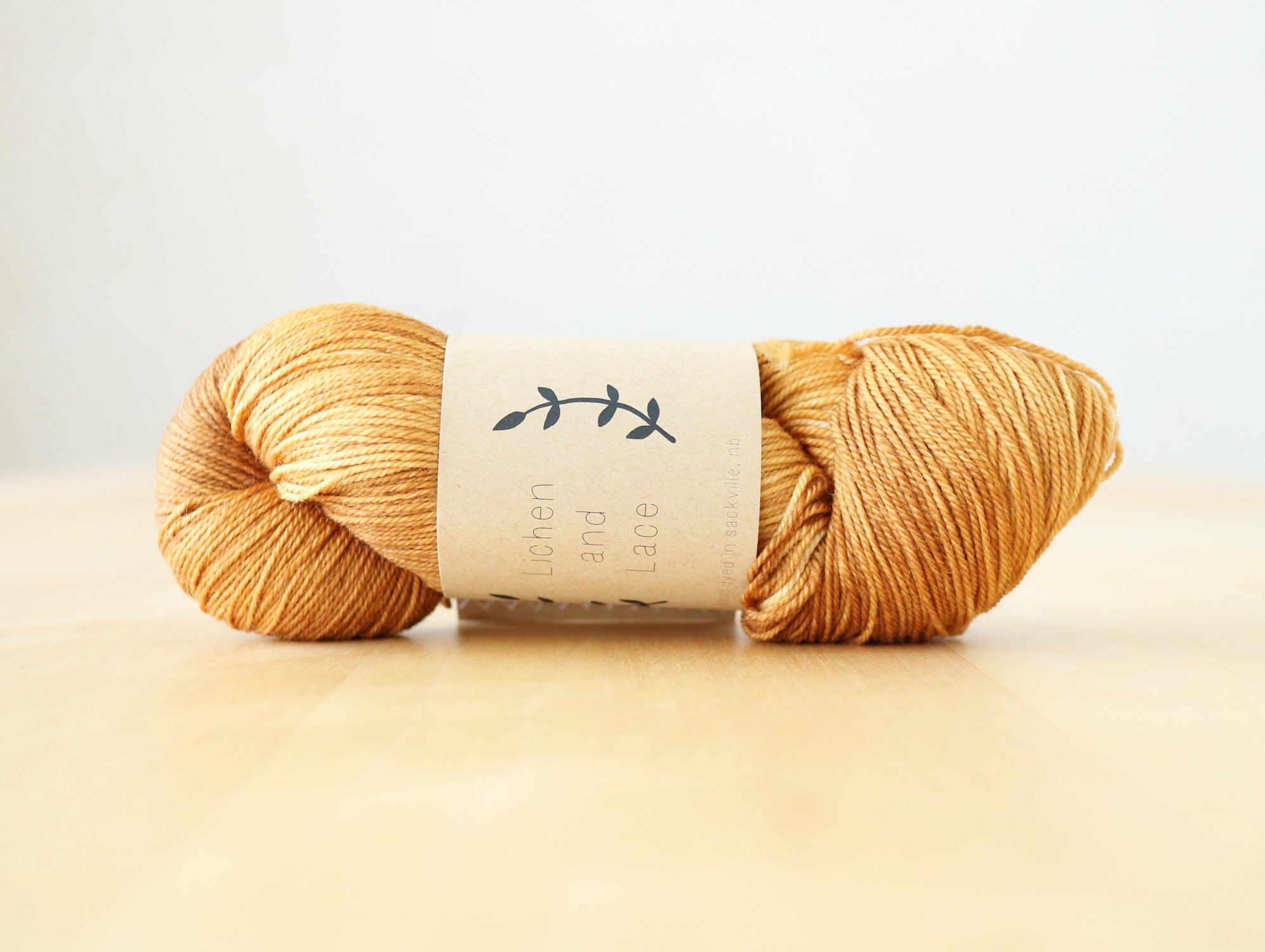 【Lichen and Lace】<br>80/20 Sock<br>ginger snap