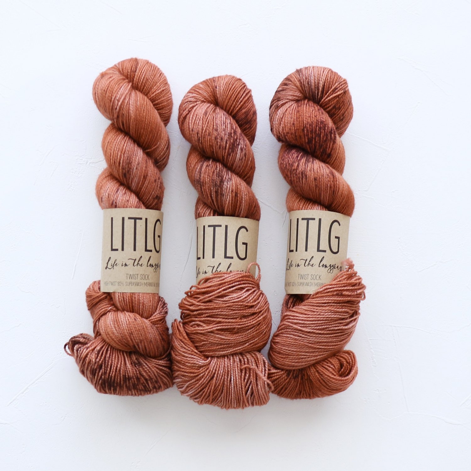 【LIFE IN THE LONGGRASS】<br>Twist Sock<br>Queen