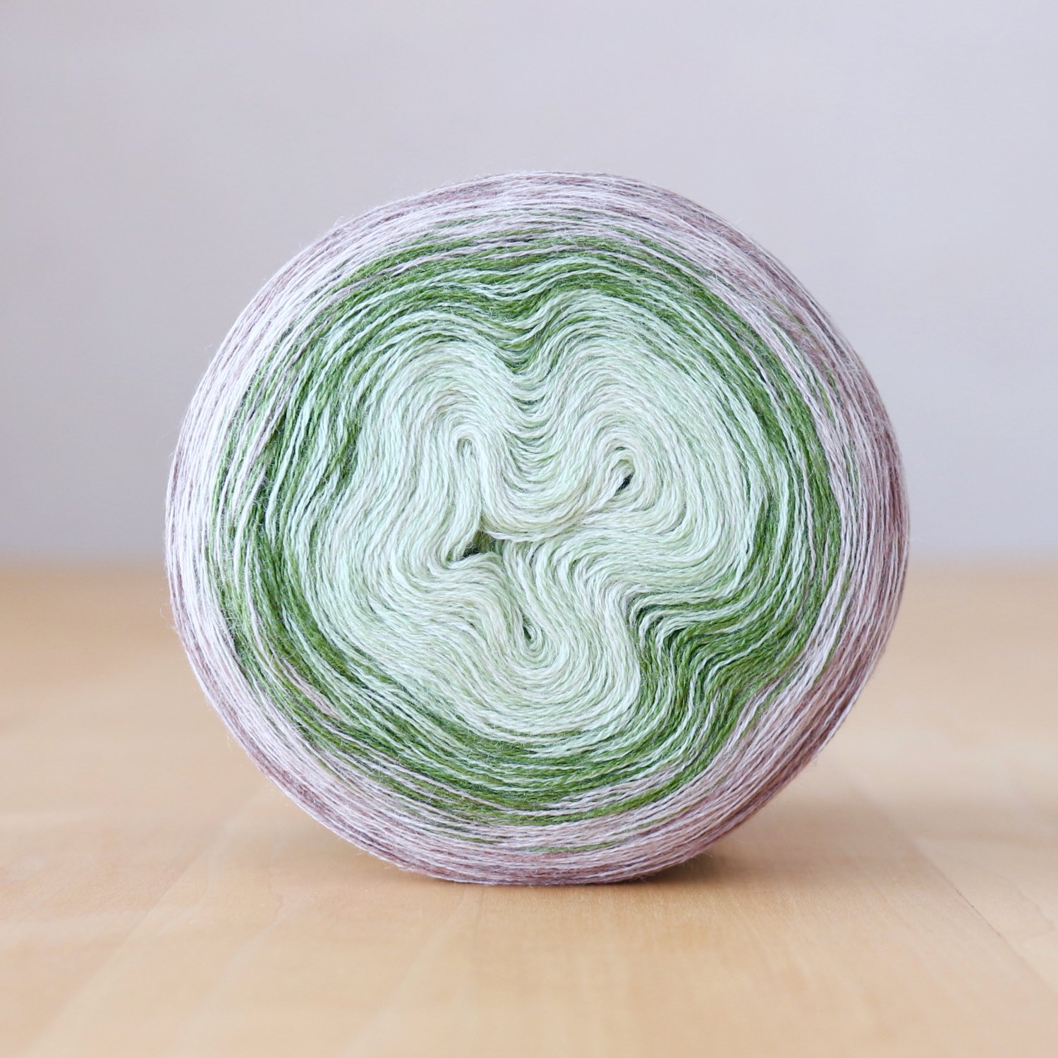 Jolly knits】Gradient Yarn Merino 3PLY（1000m）PISTACHE - 輸入手 