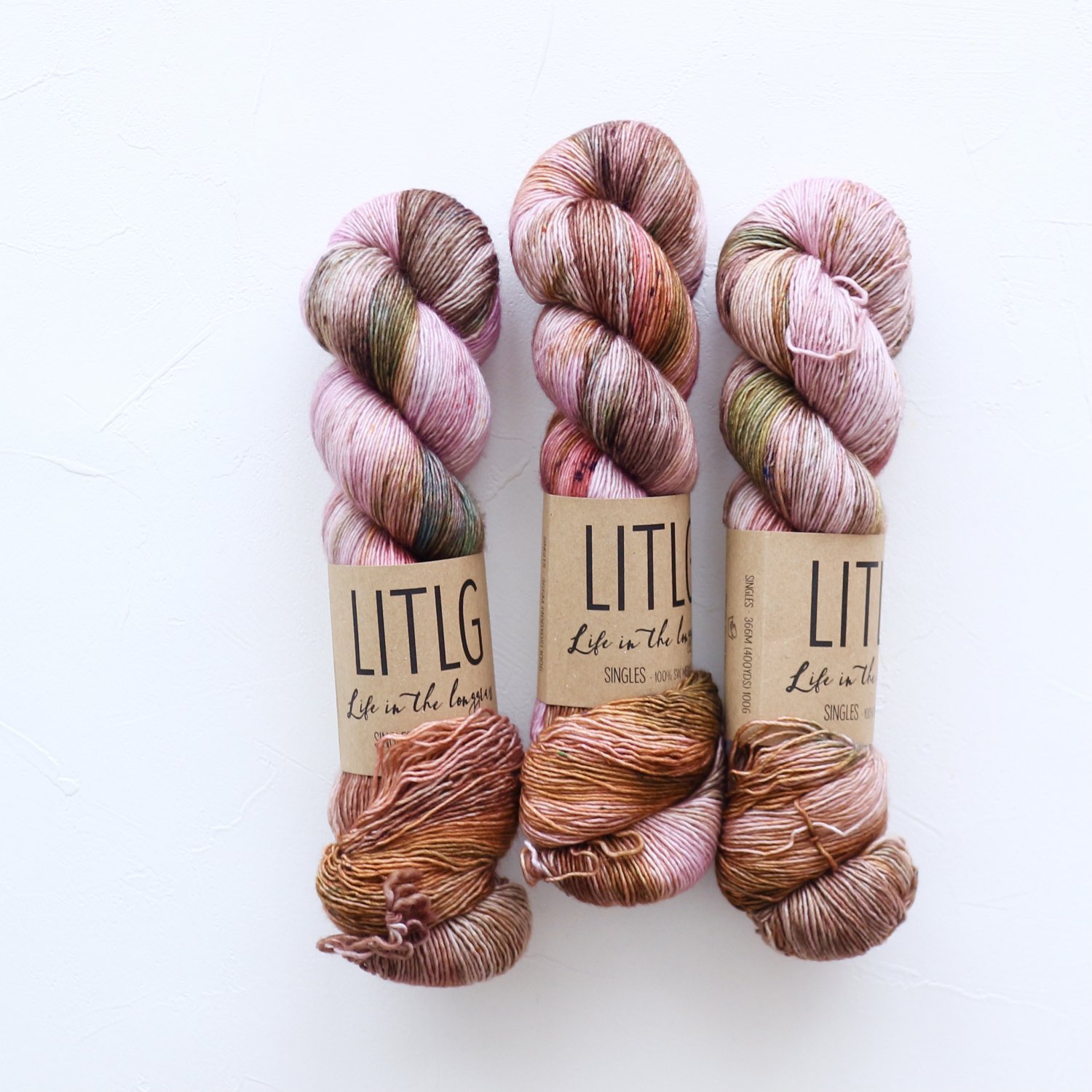 LIFE IN THE LONGGRASS<br>Singles<br>Sienna Pink