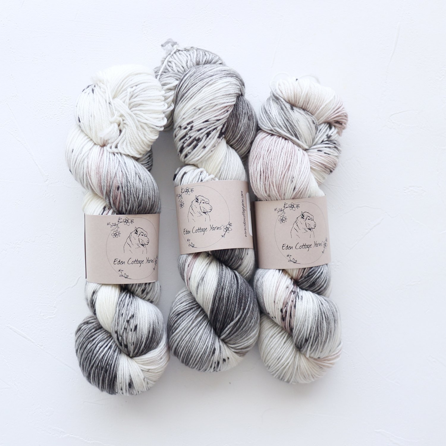 Eden Cottage Yarns<br>Pendle 4ply<br>Snowy Owl