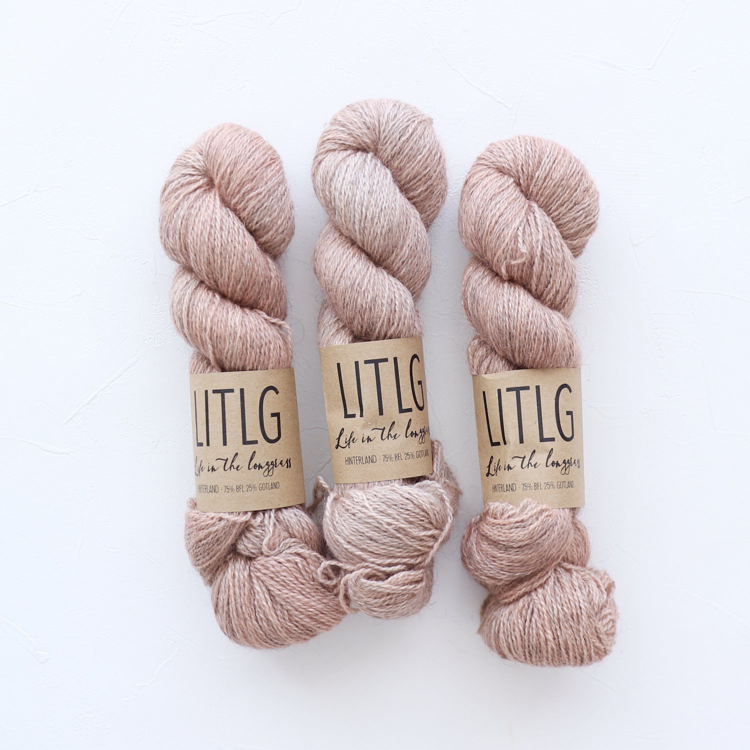 LIFE IN THE LONGGRASS<br>Hinterland Fingering<br>Clay Pink